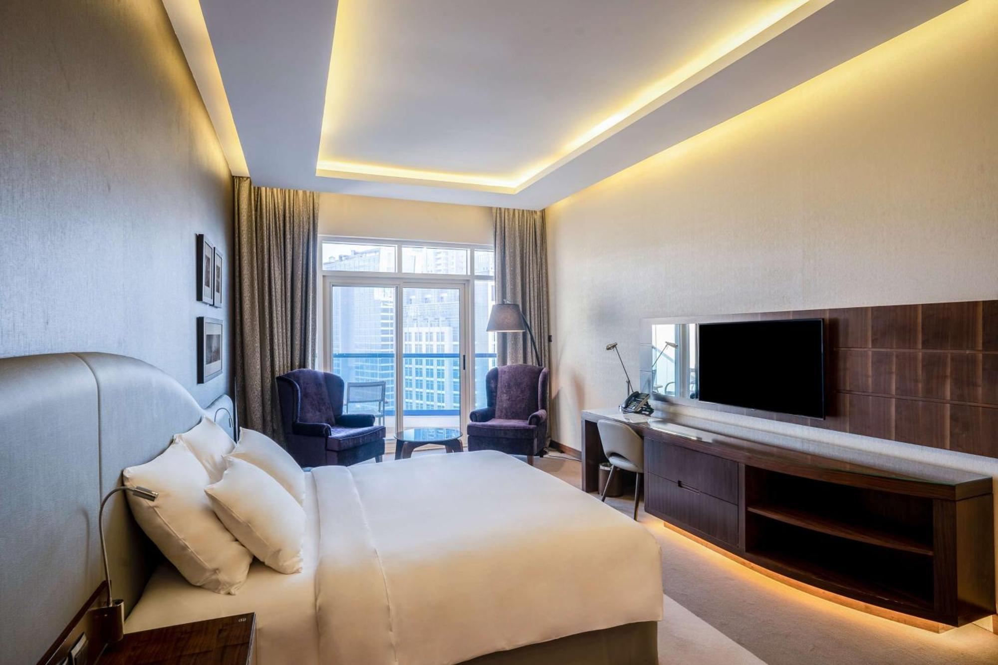 Executive Room Lounge Access